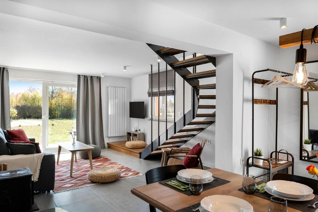 Velebit Lodge Lovinac  Экстерьер фото