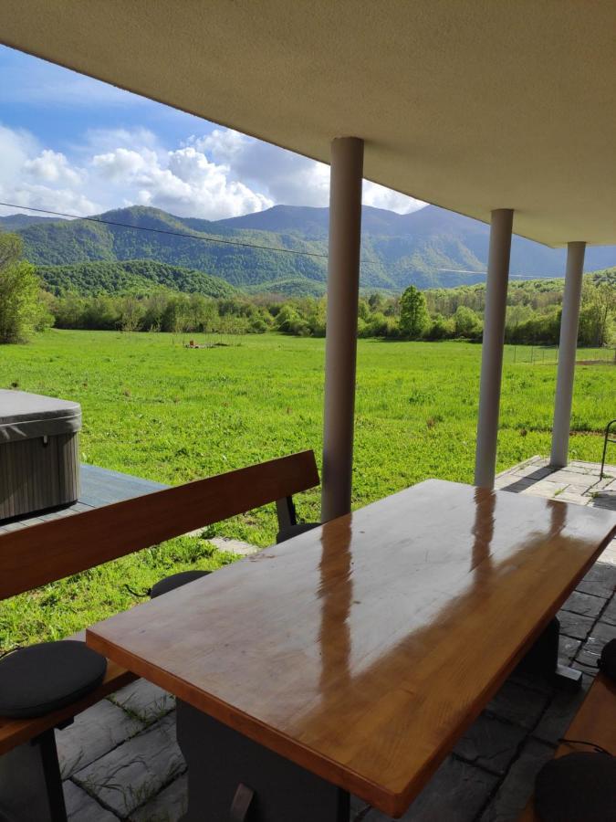 Velebit Lodge Lovinac  Экстерьер фото
